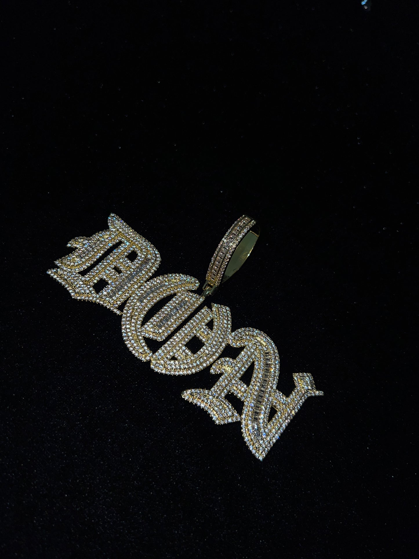 Sven Pendant